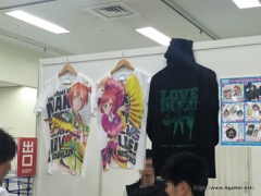 画像ギャラリー No.004のサムネイル画像 / 本邦初公開の「MOMENT RING」EXPERTで初見フルコン達成者も現れる。全国1位の座をかけた「スクフェス全国大会」決勝イベントをレポート