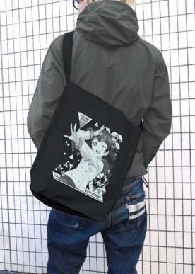 画像ギャラリー No.007のサムネイル画像 / 「ラブライブ!サンシャイン!!」,Aqoursの1年生3人がデザインされたTシャツ&ショルダートートが10月に発売