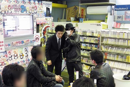 画像集#003のサムネイル/ドリームクラブ一夜かぎりの出張店舗が,葛西のゲームショップにオープン。プロデューサーの岡島氏も駆けつけた「ドリームクラブGogo.」体験会をレポート