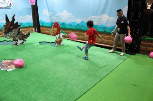 画像ギャラリー No.021のサムネイル画像 / 新キャラクターや新システム,コラボ情報が目白押し!「ケリ姫スイーツ カンファレンス!?」ステージレポート