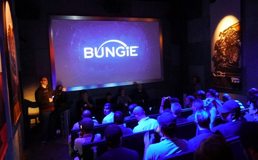 E3 2013Bungie꤬륪饤FPSμϤϡǥɤ߲򤯡DestinyפΥॷƥ