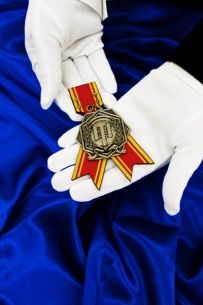 画像ギャラリー No.009のサムネイル画像 / 「艦これ」の甲種勲章や提督専用パーカーなどがコスパから発売