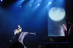 画像集#009のサムネイル/舞台「戦国BASARA4」は本日より公演開始。島 左近,柴田勝家ら新キャラクター参戦による新たな舞台「戦国BASARA」は必見だ