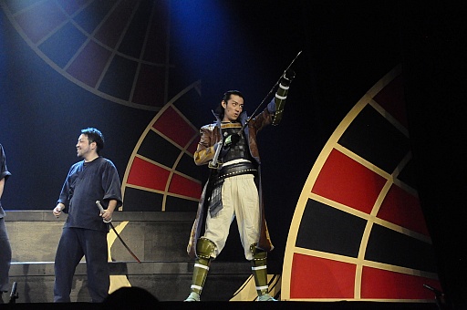 画像集#010のサムネイル/舞台「戦国BASARA4」は本日より公演開始。島 左近,柴田勝家ら新キャラクター参戦による新たな舞台「戦国BASARA」は必見だ