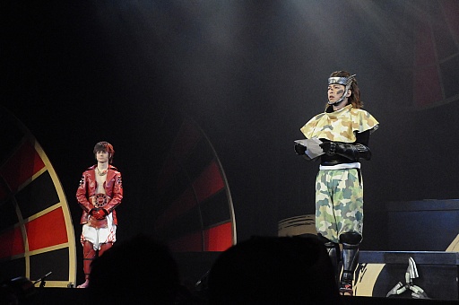 画像集#011のサムネイル/舞台「戦国BASARA4」は本日より公演開始。島 左近,柴田勝家ら新キャラクター参戦による新たな舞台「戦国BASARA」は必見だ