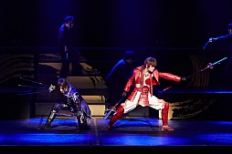 画像集#021のサムネイル/舞台「戦国BASARA4」は本日より公演開始。島 左近,柴田勝家ら新キャラクター参戦による新たな舞台「戦国BASARA」は必見だ