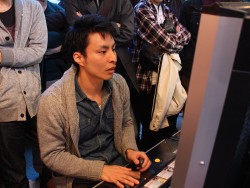 画像集#007のサムネイル/100名以上の腕自慢が秋葉原に集結した「GUILTY GEAR Xrd -SIGN-」第一回公式大会レポート。無差別戦の優勝はまちゃぼー選手