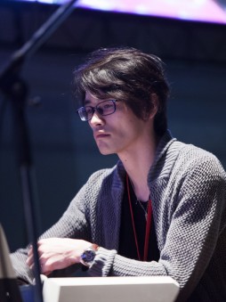 画像ギャラリー No.006のサムネイル画像 / 優勝賞金100万円+Capcom Cup Finals出場権を懸けたガチバトル。「ウルトラストリートファイターIV」公式大会「超百鬼秋杯」フォトレポート