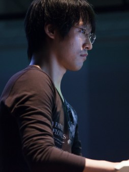 画像ギャラリー No.011のサムネイル画像 / 優勝賞金100万円+Capcom Cup Finals出場権を懸けたガチバトル。「ウルトラストリートファイターIV」公式大会「超百鬼秋杯」フォトレポート