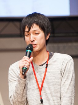 画像ギャラリー No.018のサムネイル画像 / 優勝賞金100万円+Capcom Cup Finals出場権を懸けたガチバトル。「ウルトラストリートファイターIV」公式大会「超百鬼秋杯」フォトレポート