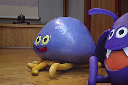 画像ギャラリー No.028のサムネイル画像 / 落語への扉をアバカムする「ドラクエ」落語が大盛況! 混沌の高座をレポート