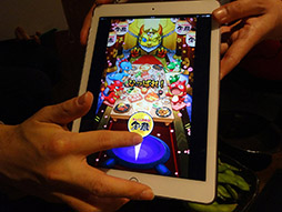 画像ギャラリー No.007のサムネイル画像 / 「モンスト」と居酒屋「金の蔵」のコラボイベントをレポート。特別メニュー“モンストガチャ”を試してみた