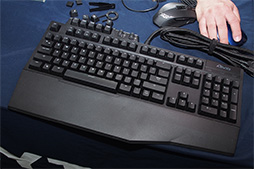 画像集#020のサムネイル/GIGABYTE,日本で展開中のゲーマー向けマウスとキーボードをアピール