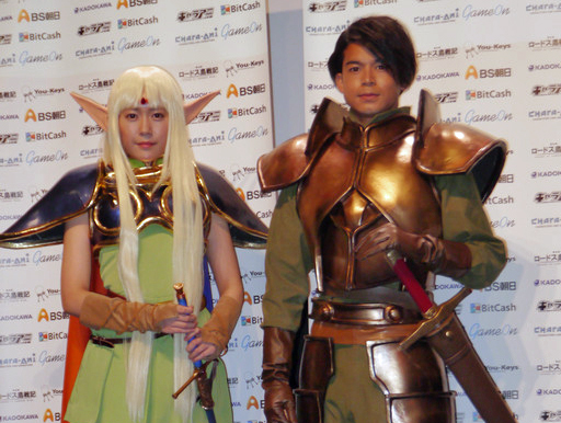 画像ギャラリー No.008のサムネイル画像 / 鎧に身を包んだパーンとディードリットが登場した舞台版「ロードス島戦記 灰色の魔女」制作発表会をレポート。ゲーム版の限定アイテム情報も