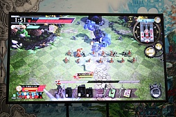 画像集#009のサムネイル/JAPAN GAMER'S LIVEの「WONDERLAND WARS」ステージイベントをレポート。声優の磯村知美さんや有名ゲーマー達が真剣勝負
