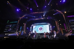 画像ギャラリー No.005のサムネイル画像 / “理由あって,アニメ化”発表で大盛り上がりだった「THE IDOLM@STER SideM 2nd STAGE 〜ORIGIN@L STARS〜」の公演2日め「Brilliant Side」レポート