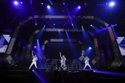 画像ギャラリー No.011のサムネイル画像 / “理由あって,アニメ化”発表で大盛り上がりだった「THE IDOLM@STER SideM 2nd STAGE 〜ORIGIN@L STARS〜」の公演2日め「Brilliant Side」レポート