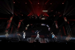 画像ギャラリー No.016のサムネイル画像 / “理由あって,アニメ化”発表で大盛り上がりだった「THE IDOLM@STER SideM 2nd STAGE 〜ORIGIN@L STARS〜」の公演2日め「Brilliant Side」レポート