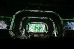 画像ギャラリー No.018のサムネイル画像 / “理由あって,アニメ化”発表で大盛り上がりだった「THE IDOLM@STER SideM 2nd STAGE 〜ORIGIN@L STARS〜」の公演2日め「Brilliant Side」レポート