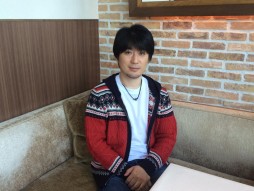 画像ギャラリー No.005のサムネイル画像 / 「TERRA BATTLE」,70万DL達成時の公約「協力プレイ」を本日実装。アプリのDL数は150万を達成し,いよいよ天野喜孝氏と松野泰己氏が参戦