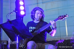 画像ギャラリー No.009のサムネイル画像 / 「TERRA BATTLE」の100万DL公約ライブ「AROUNDERS TERRA BATTLE」をレポート。バンドアレンジで演奏された楽曲にファンは大盛り上がり