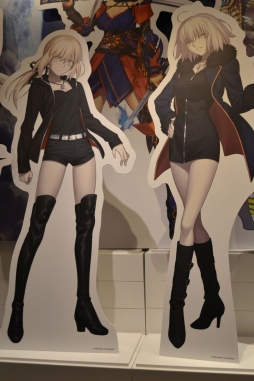 画像ギャラリー No.003のサムネイル画像 / 秋葉原で開催中の「セガコラボカフェ Fate/Grand Order」をレポート。亜種特異点のサーヴァント達が勢ぞろい
