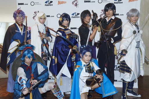 画像ギャラリー No.001のサムネイル画像 / 「舞台『刀剣乱舞』義伝 暁の独眼竜」,ゲネプロの舞台写真が公開。千秋楽はLVを実施