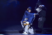 画像ギャラリー No.005のサムネイル画像 / 「舞台『刀剣乱舞』義伝 暁の独眼竜」,ゲネプロの舞台写真が公開。千秋楽はLVを実施
