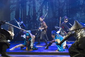 画像ギャラリー No.010のサムネイル画像 / 「舞台『刀剣乱舞』義伝 暁の独眼竜」,ゲネプロの舞台写真が公開。千秋楽はLVを実施