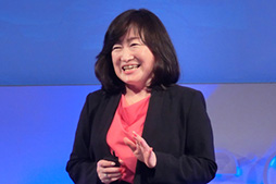 画像ギャラリー No.003のサムネイル画像 / 「FFアギト」のWindows 10版が発表。開発者に次期Windows対応を訴えたMicrosoftのイベント「de:code 2015」基調講演をレポート