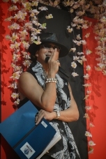 画像ギャラリー No.030のサムネイル画像 / 甘く囁き,壁ドンする傾城に酔いしれる「男遊郭 〜夏の宵の花吹雪〜」レポート