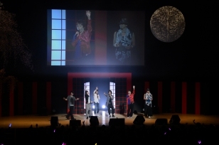 画像ギャラリー No.033のサムネイル画像 / 甘く囁き,壁ドンする傾城に酔いしれる「男遊郭 〜夏の宵の花吹雪〜」レポート