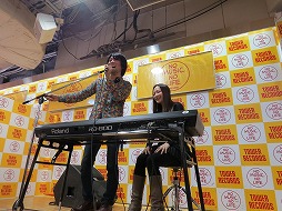 画像ギャラリー No.008のサムネイル画像 / 「Heavensward:FINAL FANTASY XIV Original Soundtrack」の発売記念トークライブイベントをレポート。イベント限定でゲーム未収録の楽曲を披露