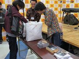 画像ギャラリー No.013のサムネイル画像 / 「Heavensward:FINAL FANTASY XIV Original Soundtrack」の発売記念トークライブイベントをレポート。イベント限定でゲーム未収録の楽曲を披露