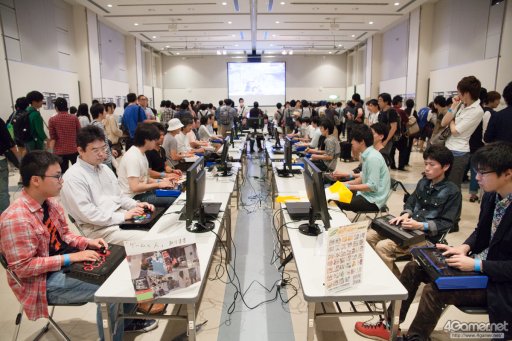 画像ギャラリー No.002のサムネイル画像 / Capcom Pro Tourランキングトーナメント「TOKYO BUTTON MASHERS 2016」フォトレポート。優勝はかずのこ選手の手に