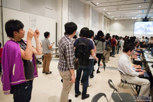 画像ギャラリー No.012のサムネイル画像 / Capcom Pro Tourランキングトーナメント「TOKYO BUTTON MASHERS 2016」フォトレポート。優勝はかずのこ選手の手に