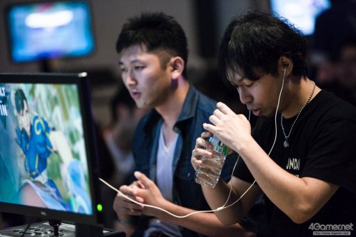 画像ギャラリー No.020のサムネイル画像 / Capcom Pro Tourランキングトーナメント「TOKYO BUTTON MASHERS 2016」フォトレポート。優勝はかずのこ選手の手に