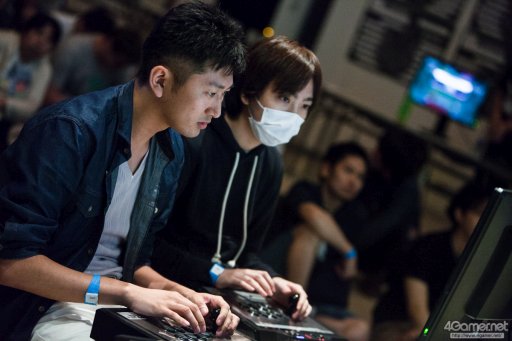 画像ギャラリー No.023のサムネイル画像 / Capcom Pro Tourランキングトーナメント「TOKYO BUTTON MASHERS 2016」フォトレポート。優勝はかずのこ選手の手に