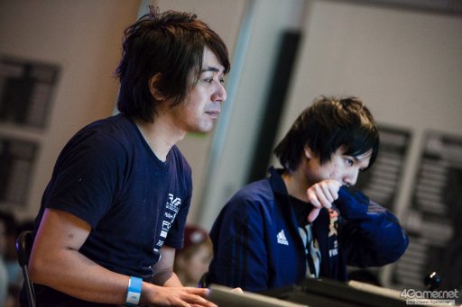 画像ギャラリー No.027のサムネイル画像 / Capcom Pro Tourランキングトーナメント「TOKYO BUTTON MASHERS 2016」フォトレポート。優勝はかずのこ選手の手に