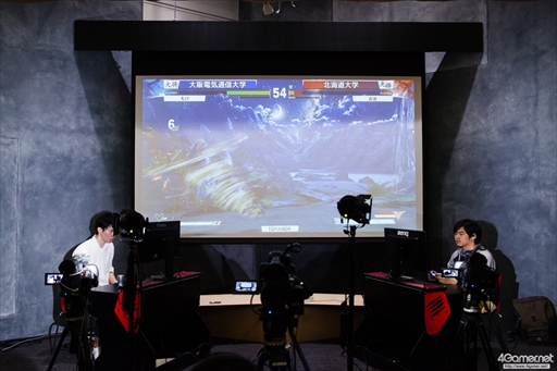 画像ギャラリー No.008のサムネイル画像 / 地区予選を勝ち抜いた最強の学生たちが今年もレッドブルホールに集結。第4回TOPANGA「ストリートファイターV」大学対抗戦フォトレポート