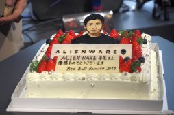 画像ギャラリー No.006のサムネイル画像 / 「Red Bull Kumite2017」を制したネモ選手と振り返る,優勝までの軌跡。ストV世界大会,優勝祝賀会レポート