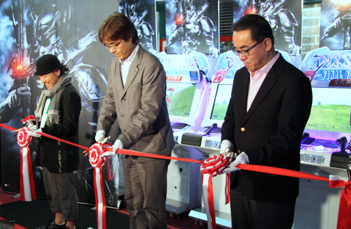 画像ギャラリー No.006のサムネイル画像 / アーケード版「ディシディア ファイナルファンタジー」が本日稼動! 緑川 光さん,関 俊彦さんも登場したオープニングイベントをレポート