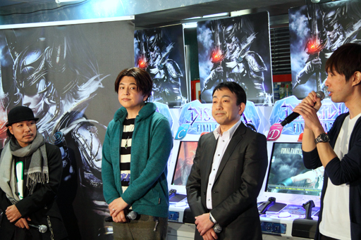 画像ギャラリー No.008のサムネイル画像 / アーケード版「ディシディア ファイナルファンタジー」が本日稼動! 緑川 光さん,関 俊彦さんも登場したオープニングイベントをレポート