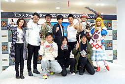 画像ギャラリー No.009のサムネイル画像 / 祝・狩猟解禁! 「モンスターハンタークロス」の発売を記念して,ビックロにて行われたイベントの模様をレポート