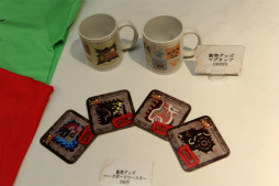 画像ギャラリー No.027のサムネイル画像 / 「モンスターハンタークロス リアル集会所」が2016年1月8日にオープン。モンハンフェスタ'16のゲストも発表されたコラボメニュー試食会をレポート