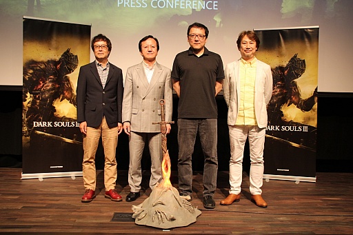 画像ギャラリー No.024のサムネイル画像 / 「DARK SOULS III」のプレスカンファレンスが開催。深化した剣戟アクションや,美しい“終末感”がお披露目された会場をレポート