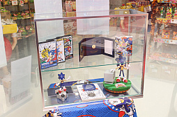 画像ギャラリー No.004のサムネイル画像 / 「ソニック25周年カフェ」で開催された,「ソニックトゥーン ファイアー&アイス」発売記念のファン交流会をレポート。開発陣との交流や「Sonic Mania」の試遊が楽しめた