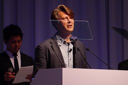 画像ギャラリー No.009のサムネイル画像 / 「Pokémon GO」は位置情報を利用して現実世界でポケモンを捕まえるスマートフォンゲームに。新事業戦略発表会をレポート