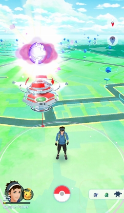 画像ギャラリー No.018のサムネイル画像 / 伝説のポケモンにレイドバトルで挑め! 「Pokémon GO」にルギアとフリーザーが出現。ファイヤー,サンダーも近日登場予定