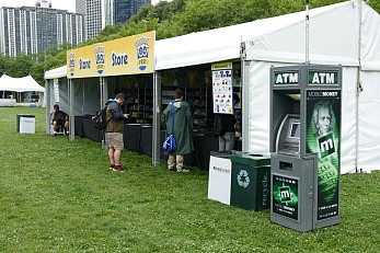 画像ギャラリー No.045のサムネイル画像 / ルギア配布の裏でなにが起きていたのか。「Pokémon GO Fest シカゴ」のレポートと須賀氏&川島氏へのミニインタビューを掲載